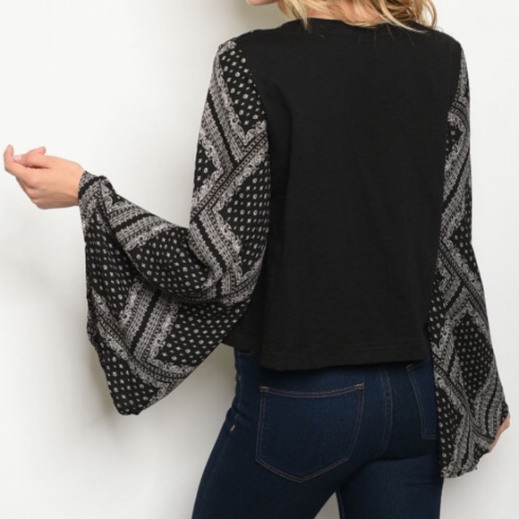 Pretty Bell Sleeve Open Long Tie Shirt! - Picture 5 of 5